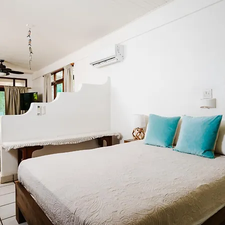 Casa Sueca Hotel - At The Beach Tamarindo Room photo